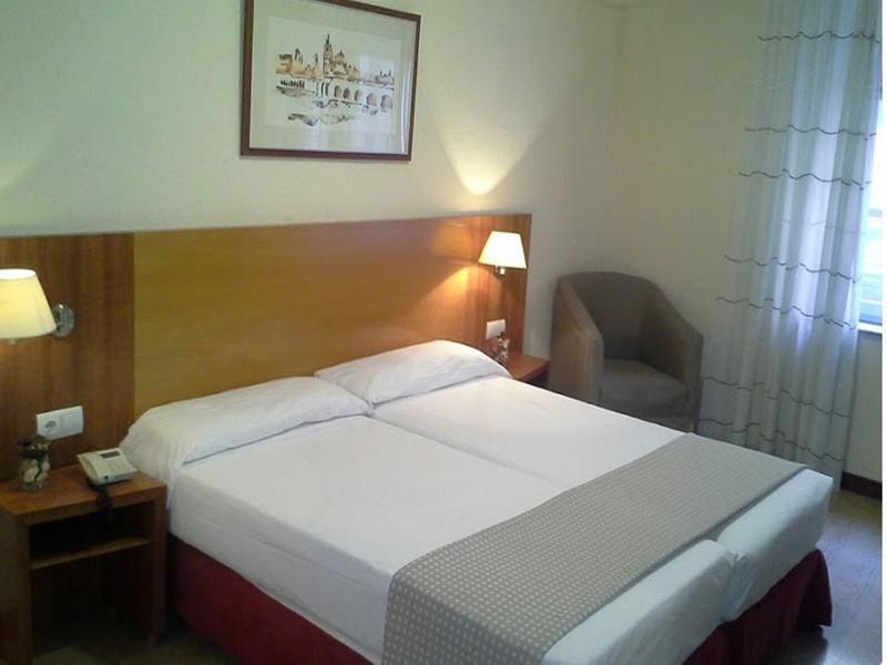 Hotel Ceylan à Salamanque Extérieur photo